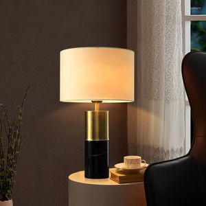 Tafellampen postmoderne all-copper led el bedside lamp Noordse slaapkamer studie kantoor creatief decoratief