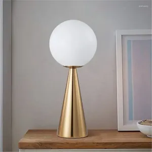 Tafellampen postmoderne creatieve kegel gouden glas bed lamp kunstbalk café livring kamer decoratie
