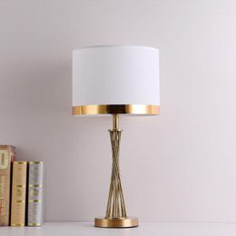 Tafellampen postmodern licht luxe eenvoudige Amerikaanse lamp huis warm slaapkamer bedkamer ontwerper model kamer woonkamerstudie