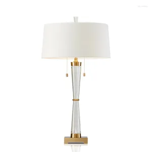 Tafellampen Postmoderne luxe kristallen lamp Scandinavische woonkamer Modelontwerper Amerikaanse eenvoudige slaapkamerstudeerkamer Nachtkastje