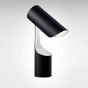 Lámparas de mesa Lámpara nórdica minimalista posmoderna Cubierta Negro Moderno Estudio cálido Hogar Dormitorio Habitación 210l