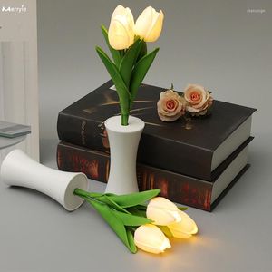 Tafellampen romantische sfeer lamp voor slaapkamer tulpen kunstmatige bloemen creatief nachtlicht vriendin verjaardag vakantie cadeau