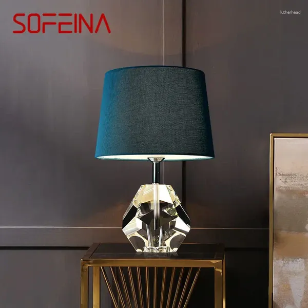 Lampes de table Soffeina lampe à gradins moderne LED Crystal Creative Luxury Desk Lights For Home Living Room Bedroom Decewe Decor