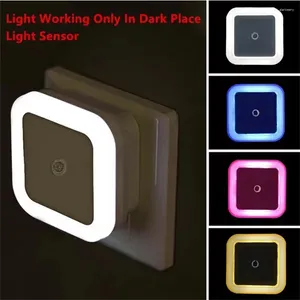 Tafellampen vierkante nacht licht plug-in led slaapkamer bedroom bed voeding socket oogbescherming