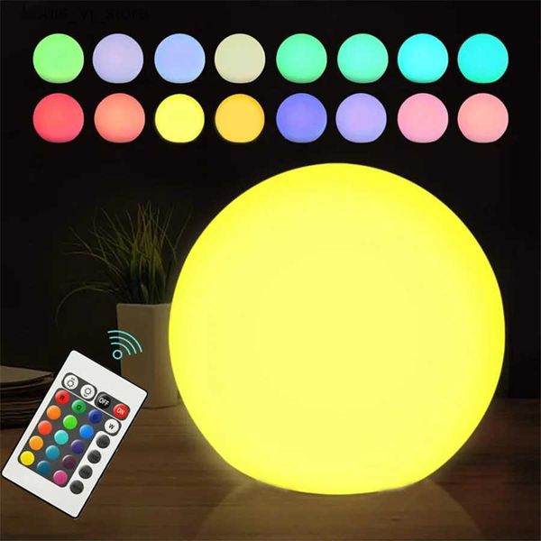 Lámparas de mesa Super Big LED Glow Round Ball Luces nocturnas con batería Control remoto 16 colores Jardín Paisaje Lámparas de césped para decoración interior al aire libre YQ231129