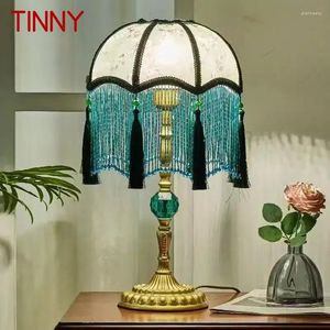 Tafellampen Tinny Franse lamp American Retro Living Room Slaapkamer Villa European Pastoral Creative Tassels Desk Light