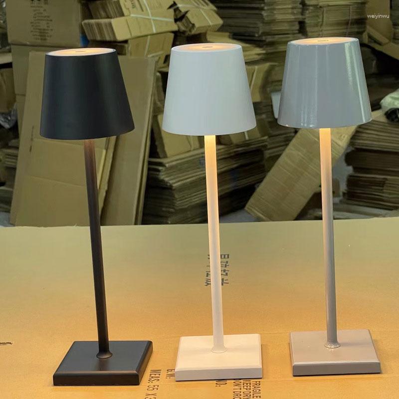 مصابيح المائدة اللمسات المعدنية قابلة لإعادة الشحن LED ألومنيوم سبيكة مقاومة للماء مصباح مكتب غرفة المعيشة كتاب الإضاءة الإضاءة
