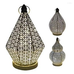 Tafellampen Turks Mozaïek Vintage Decor Handgemaakte LED Metalen Lamp Ornament Omgevingslicht Geschikt voor Woonkamer Slaapkamer Restaurant