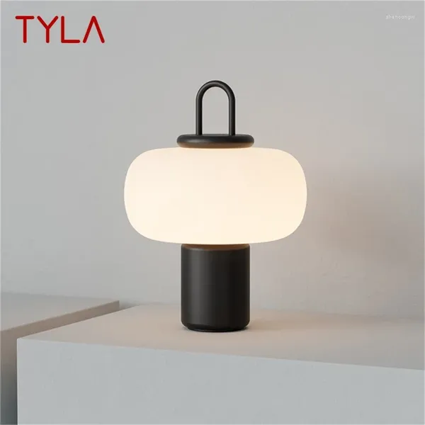 Lampes de table Tyla lampe postmoderne simple Design LED Creative Desk Decor Light For Home Bedroom Living Room