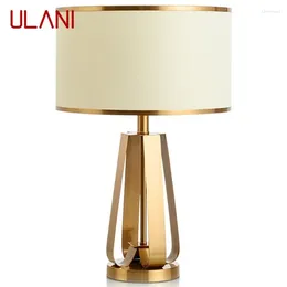 Lampes de table Ulani Modern Kedside Luxury Design Golden Desk Lights Home E27 Decorative for Foyer Living Room Office Bedroom