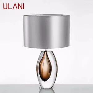 Lampes de table Ulani Glaze nordique lampe Art moderne Iiving Room Bedroom Étude El LED Personnalité Personnalité Light