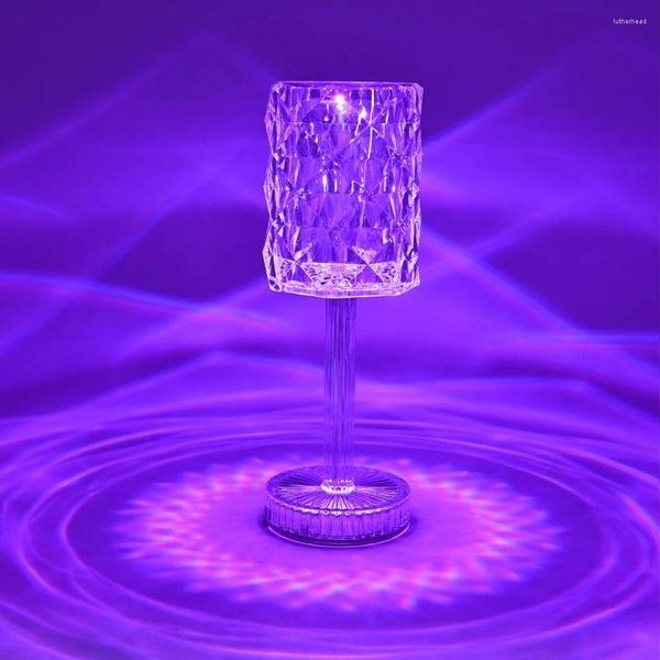 Lampes de table USB Acrylique Diamond Crystal lampe LED créatif Transparent Night Light Touch Contrôle pour la décoration du restaurant de chambre à coucher