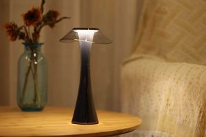 Lampes de table USB Petit léger de nuit lanterne télescopique LED CRÉATIVE LED PETITE LAMPE TABLE PLACE PLACE CADEU
