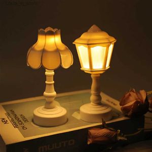 Lampes de table Vintage Mini livre lumière petite lampe de Table rétro éclairage Portable batterie LED lampes de chevet pour enfants bureau chambre YQ240316