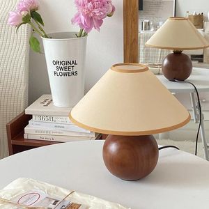 Lampes de table Couleur de noyer vintage en bois massif en bois massif en bois intérieur