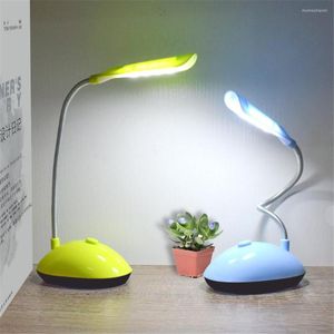 Lampes de table Lampe de bureau LED sans fil Alimenté par batterie Rotation à 360 degrés Tube flexible réglable en hauteur Éclairage doux Livre Liseuse