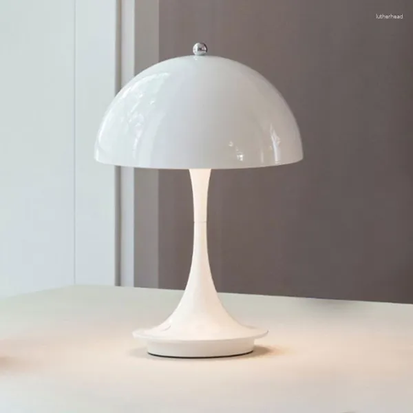 Lampes de table sans fil lampe rechargeable de la lampe portable en métal tumulte