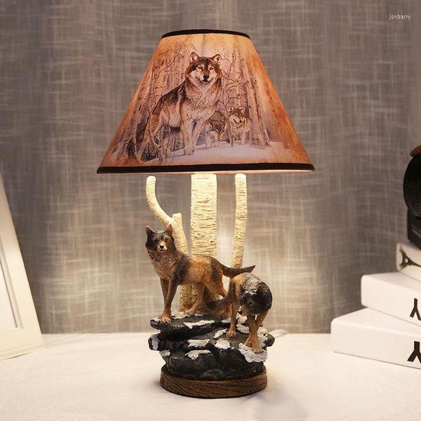 Lámparas de mesa de lobo para sala de estar, lámpara moderna de resina con forma de Animal, lámpara de mesita de noche, dormitorio, decoración del hogar, accesorios de soporte Led de lectura