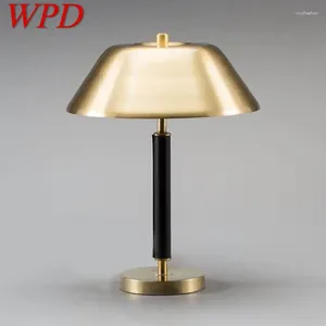 Lampes de table WPD Nordic LED DACKING Bureau Light moderne Vintage Simple de chevet Or pour la maison Décor de chambre à coucher de salon