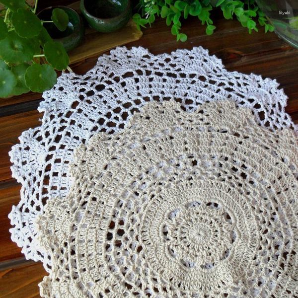 Tapis de table 2023 arrivée coton Crochet dentelle napperons pour décor de mariage avec des fleurs rondes comme vaisselle napperon