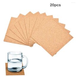 TABLEAU MATS 20PCS SET CORK COINSERS PLAIS NATUREL Square Mat Mat auto-adhésif NTI-Slip DIY Backing Fiche pour les accessoires de cuisine du bar à la maison