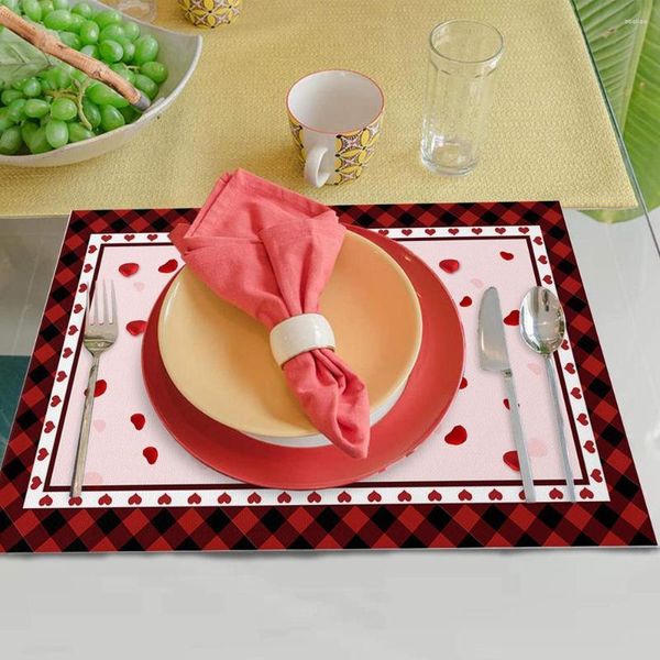 Tapetes de mesa 4 unids/set feliz día de San Valentín mantel corazón impreso algodón línea aislamiento térmico impermeable antideslizante Mat