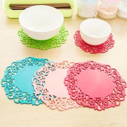 Tafelmatten 5 % Bloemkussen Universele ronde Siliconen Trivet Mat Drink Cup Coasters Non-slip pothouder Decor