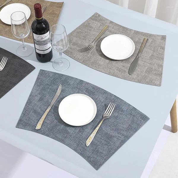 Tapis de table 6/4 pièces napperon en cuir en forme d'éventail motif en tissu résistant à l'huile imperméable à l'eau ménage Restaurant tapis de décoration rond incurvé