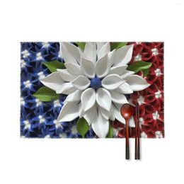 Tableaux de table 6pcs Place Placemats résistants à la chaleur pour manger une fleur patriotique lavable en Amérique