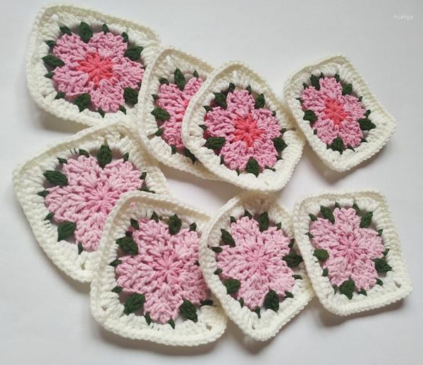 Tapetes de mesa 8,5 CM hechos a mano Cherry BlossomTeapot Pad aislamiento térmico Pastoral Square DIY Crochet Doilies Multicolor