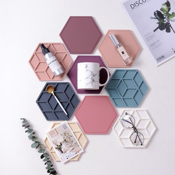 Tapetes de mesa creativos posavasos de silicona rosa azul Mantel Individual elegante hexagonal hueco antideslizante aislado vajilla tazón Pad decoración del hogar 1 ud.