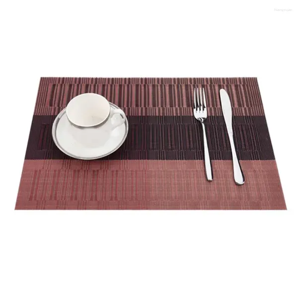 Tableaux de table Dining Tampons d'isolation à chaleur étanche PVC PVC Placemats tissés pour la maison de cuisine non glissée