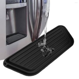 Table Mats Durable Réfrigérateur Drip Mat Drainable Anti-slip Leakproof Drinking Machine Guard