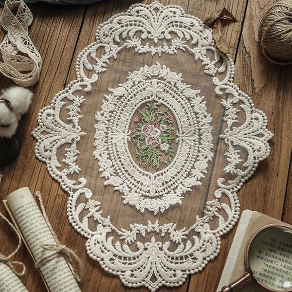 Tapis de Table brodés, couverture de salle à manger, nappe ronde élégante en dentelle, sous-verres à café, serviette, décoration de fête de mariage