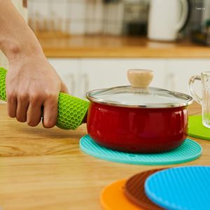 Tapis de table Accessoires de cuisine Gadgets Tapis de tasse rond Séchage de vaisselle Silicone Matériel de qualité alimentaire Napperon antidérapant