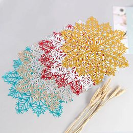 Table Mats Joyeux Noël Snowflake Cup Mat Placemat Anti-Slip Kitchen Cushion Romantic Wedding Year Party Pad