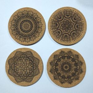 Tafelmatten Noordse mandala patroon rond kurk onderzetters met houderstandaard houten dranken absorberende mat glazen kopje mokkussen decor 6pcs/set