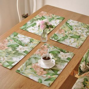 Table Mats Pads Coton Imprimé Floral Napperons Printemps Décorations Saisonnières Rustique Lavable Ensemble De 4 Pour Tables À Manger 221675HTRMats