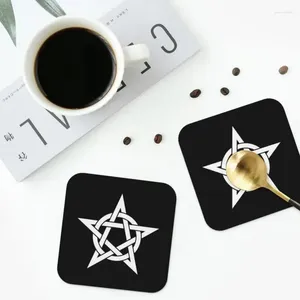 Table Mats pentagram en noir et blanc Coasters Placemats en cuir Isolation non glissée Coffee Home Kitchen Dining Tampons de 4