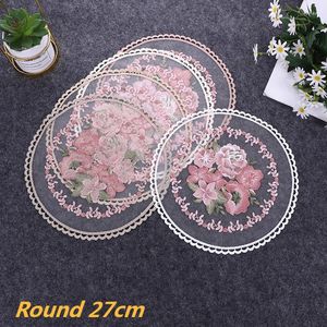 Tapis de table rond européen rétro brodé 3D, napperon transparent, tasse à café, verre à vin, antidérapant, décoration de fête de mariage