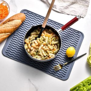 Tafelmatten rubber multi -doele holle veermat voedingsmat voedselkwaliteit aan keukengootsteen tegen puinfilter niet -slip warmte isolatieplaatjes