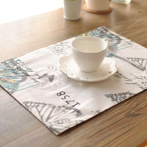 Tapis de table Vaisselle Tapis Tampons Impression Papillon Double Tissu Épais Tapis de Table Chemin de Table avec Napperon Serviette