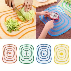 Tafelmatten drie maten gekleurde lijn keuken niet-slip hakblokken gereedschap flexibele transparante snijplank pp boards