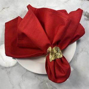 Table Noisette 4PCS NAPKINS DE LIGNE DE COULEUR SOLID