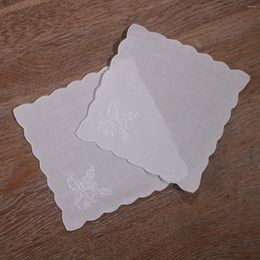Serviette de table N109 blanche, 12 pièces en coton Ramie, petite taille 7 "x 7", bords festonnés, serviettes brodées faites à la main