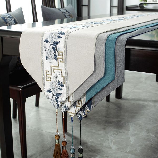 Table Runner Style chinois Rétro Table Runner Mer Dîne Table Table Art Home Party Coffee Tab Tab Cover Decor Textile broderie avec Tassel 230811