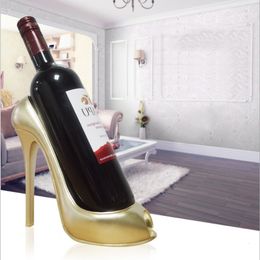 Prateleiras de vinho de mesa Sapato de salto alto Suporte para garrafa de vinho Elegante Rack Cesta de presentes Acessórios para casa Rack de vinho para sapato vermelho Suporte de garrafa criativo 230625