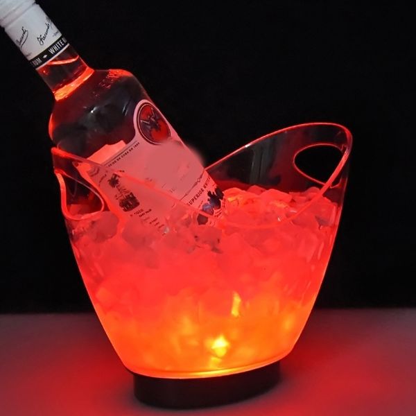 Estantes de vino de mesa Transparente Colorido Luz LED Gradiente Cubo de hielo Bar Vino Canal Agua Entretenimiento Soporte Titular Botella de vino de vidrio 221121