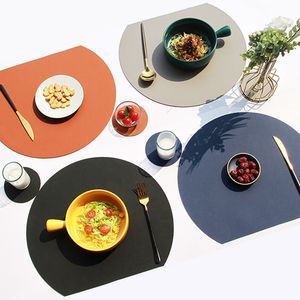 Servies Pad Placemat Set Halve Cirkel Heat Lnsulation Antislip Lederen Eettafel Mat Bicolor Cup Coaster Kitchen W220406