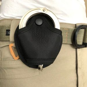 Zaini tattici Custodia per manette Borsa a marsupio Molle Cintura Polizia Manette Tasche in vita Fondina per manette da caccia all'aperto